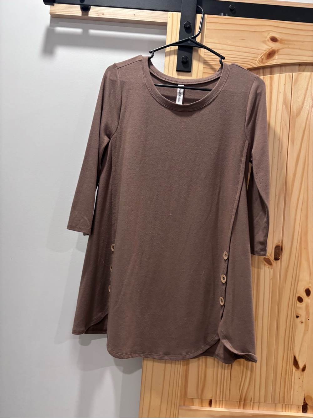 Zenana Outfitters Brown Button-Side Scoop Neck Tunic